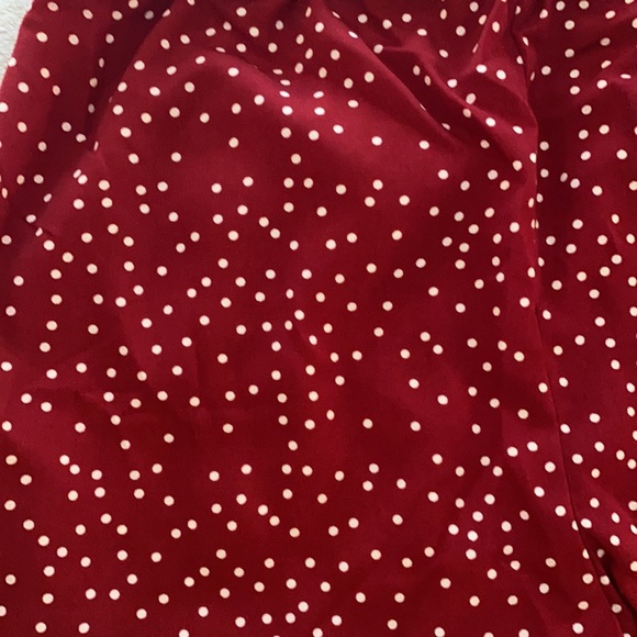 Red Set - Picture 2 of 4